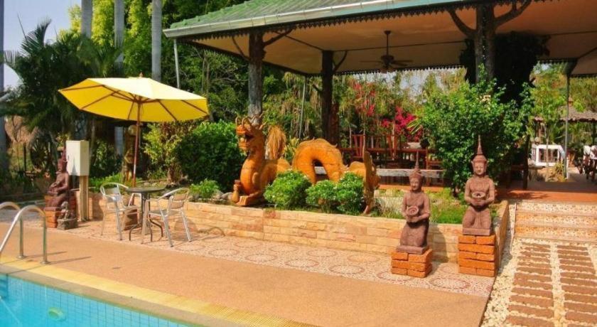 Himawari Restaurant And Cottage Ban Nong Hin  Zewnętrze zdjęcie